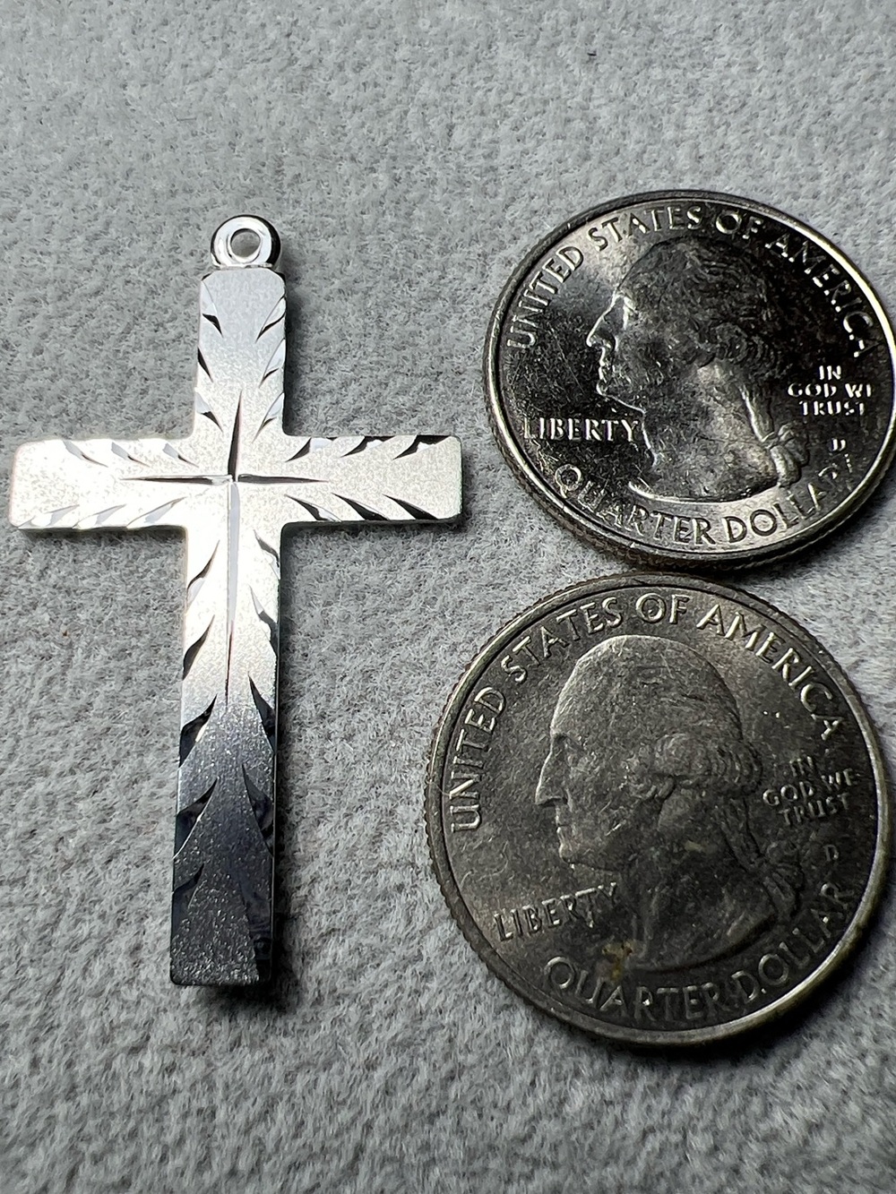 Sterling Silver Cross 925 - Picture 3 of 4